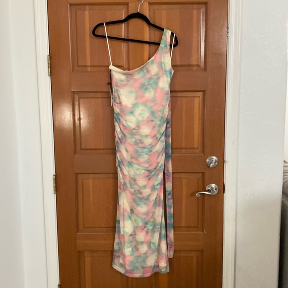 NWT ASTR The Label One Shoulder Floral Neck-Tie Dress - Picture 7 of 11